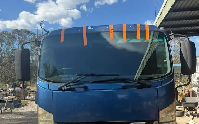 Truck Windscreen Replacement service in Sydney - Mobile truck windscreen replacement across Greater Sydney. We come to your yard,